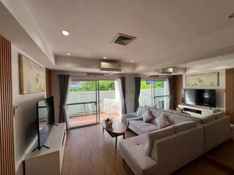1 Bed 1 Bath Apartment