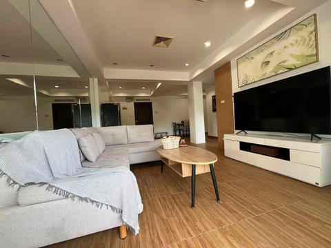 1 Bed 1 Bath Apartment