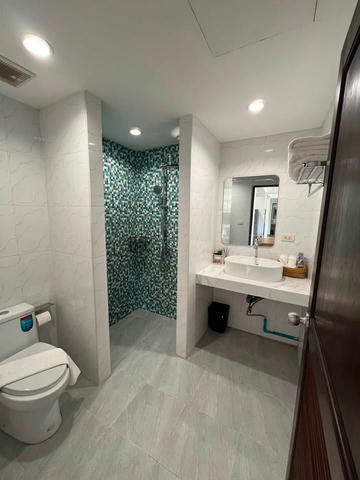 1 Bed 1 Bath Apartment