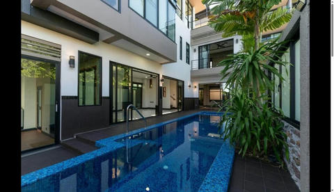 2 Beds 2 Baths - House