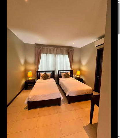 3 Beds 2 Baths - House