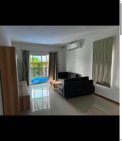4 Beds 3 Baths - House