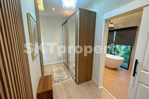 A Beautiful 4 Bedroom Pool Villa In Rawai