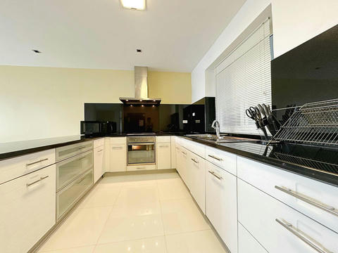 Beach Front For rent Waterside Panwa, 3+1 Bed (Copy)