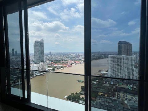 chapter charoennakhorn-riverside