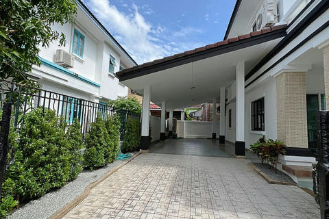 For rent/Sell 3Bed in Land & House Chalong