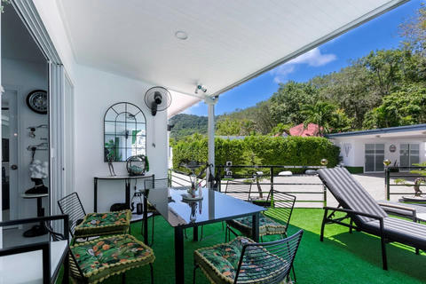 for Sale – Rent 5 bedrooms 5.5 bathrooms pool villa Rawai ( Tek_00073 )