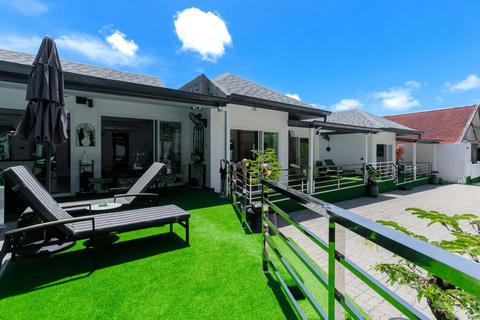 for Sale – Rent 5 bedrooms 5.5 bathrooms pool villa Rawai ( Tek_00073 )
