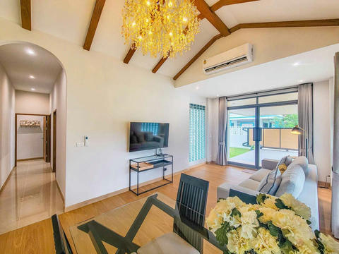 🏡 House for Rent – Land & House Park, Chalong