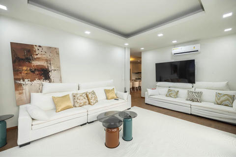 🌴 LUXURY 5-BEDROOM VILLA FOR RENT – BANG TAO / LAYAN, PHUKET