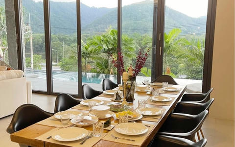 Luxury Mountain-View Villa for Rent – Central Phuket