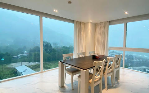 Luxury Penthouse for Long-Term Rent in Kalim