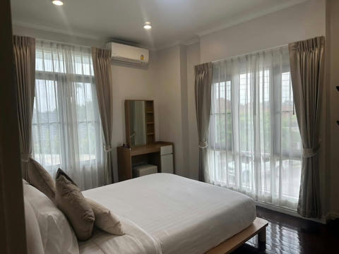 🏡 Luxury Pool Villa for Rent in Chalong, Phuket