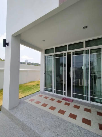 🏡 NEWLY RENOVATED CORNER HOUSE FOR RENT | CHALONG