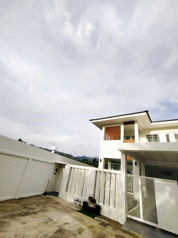 🏡 NEWLY RENOVATED CORNER HOUSE FOR RENT | CHALONG