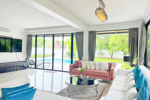 Rawai / New Luxury pool villa with 4 bed 6 bath