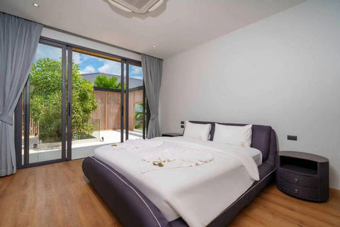 🏡 SPACIOUS 5-BEDROOM PRIVATE POOL VILLA | PRIME PHUKET LOCATION