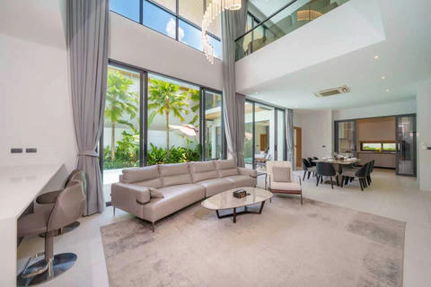 🏡 SPACIOUS 5-BEDROOM PRIVATE POOL VILLA | PRIME PHUKET LOCATION