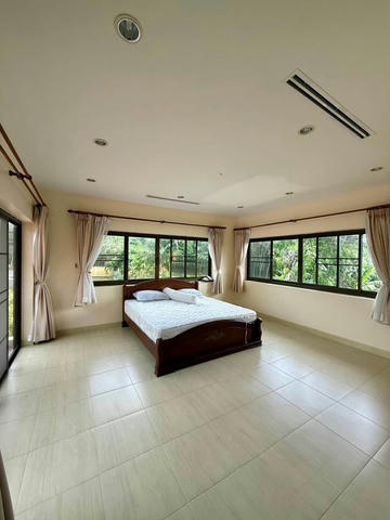 🏡 Spacious Pool House for Rent – Ban Khan