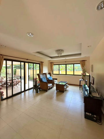 🏡 Spacious Pool House for Rent – Ban Khan