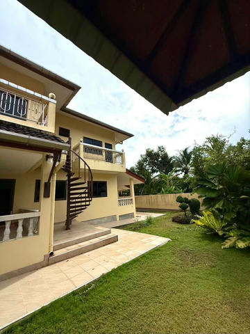🏡 Spacious Pool House for Rent – Ban Khan