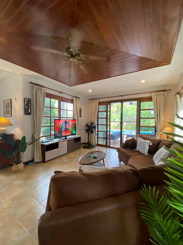 This cozy 3 bedrooms villa feels just like home, with everything you need ( Tek_00045 )